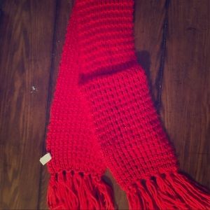 Red cozy scarf